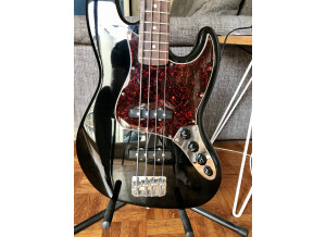 Fender Deluxe Active Jazz Bass [2004-current] (73898)