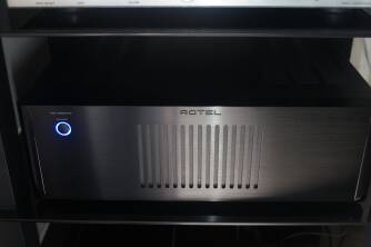 Rotel RB-1582