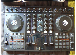 Native Instruments Traktor Kontrol S4 (42659)