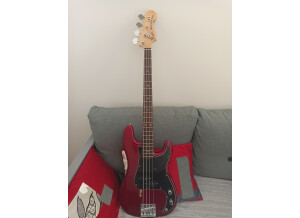 Fender Nate Mendel P Bass (42165)
