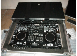 Denon DJ DN-MC6000 (44613)