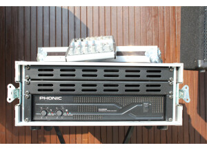 Phonic MAX2500 (36093)