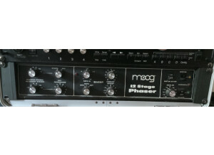 Moog Music 12 stage phaser (67619)