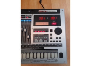 Roland MC-808 (39142)