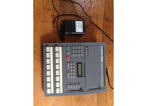 Alesis HR-16 (82227)