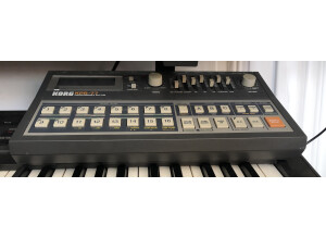 Roland JX-8P (86229)