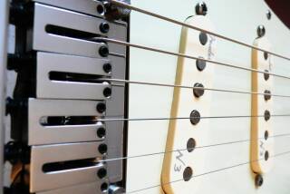 Fender American Deluxe Stratocaster (2003-2010)