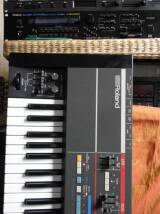 Roland JUNO-106