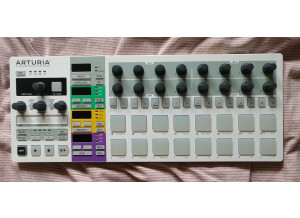 Arturia BeatStep Pro (97337)