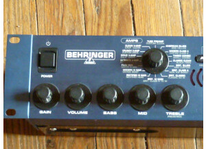 Behringer V-Amp Pro (80065)