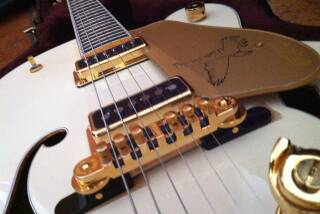 Gretsch G6136TLDS White Falcon
