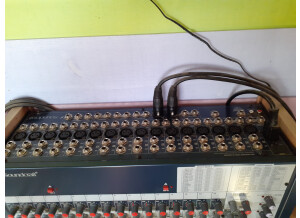 Soundcraft FX16II (68865)