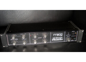Moog Music MF-103 12-Stage Phaser (27458)