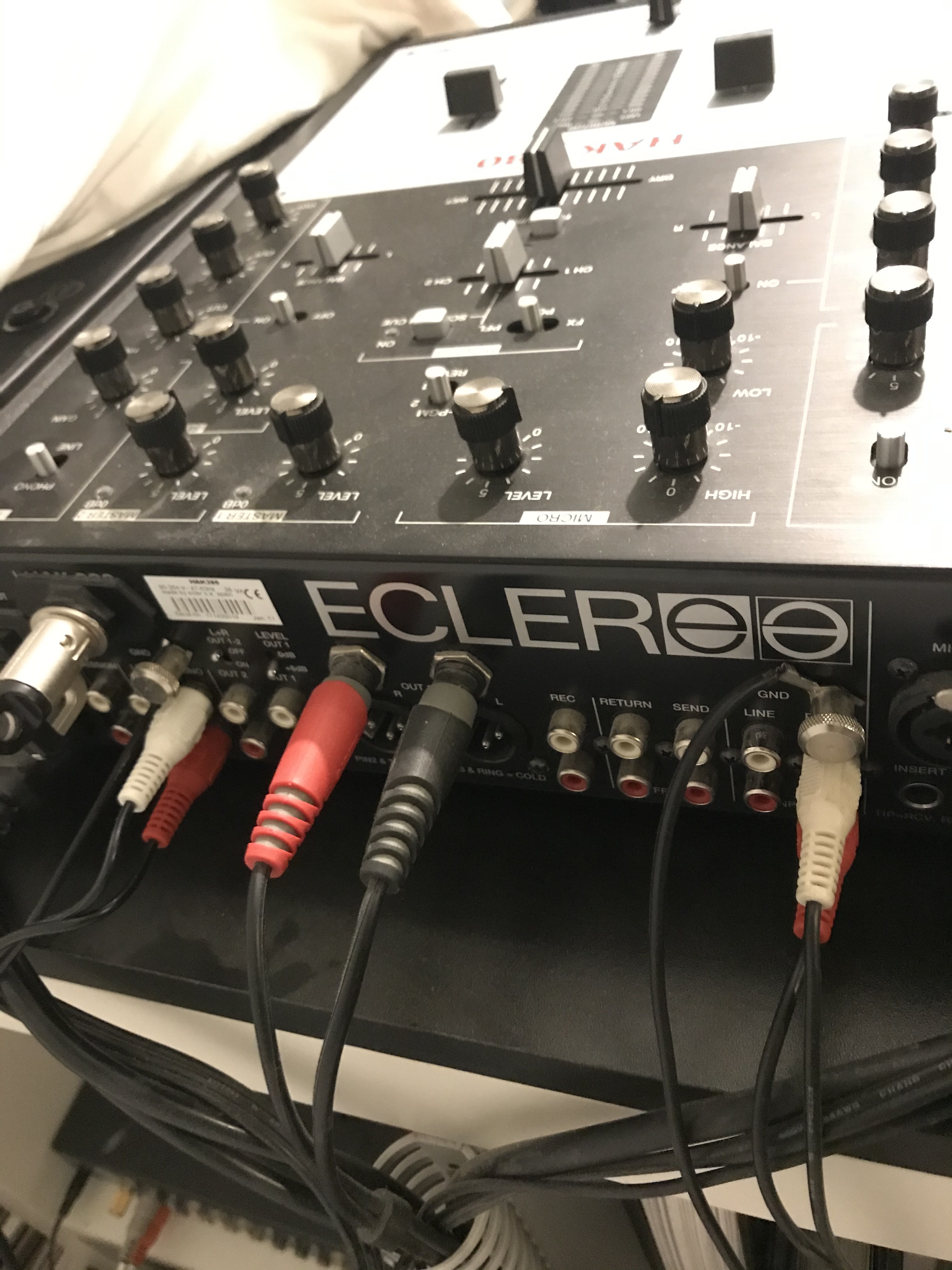 HAK 380 - Ecler HAK 380 - Audiofanzine