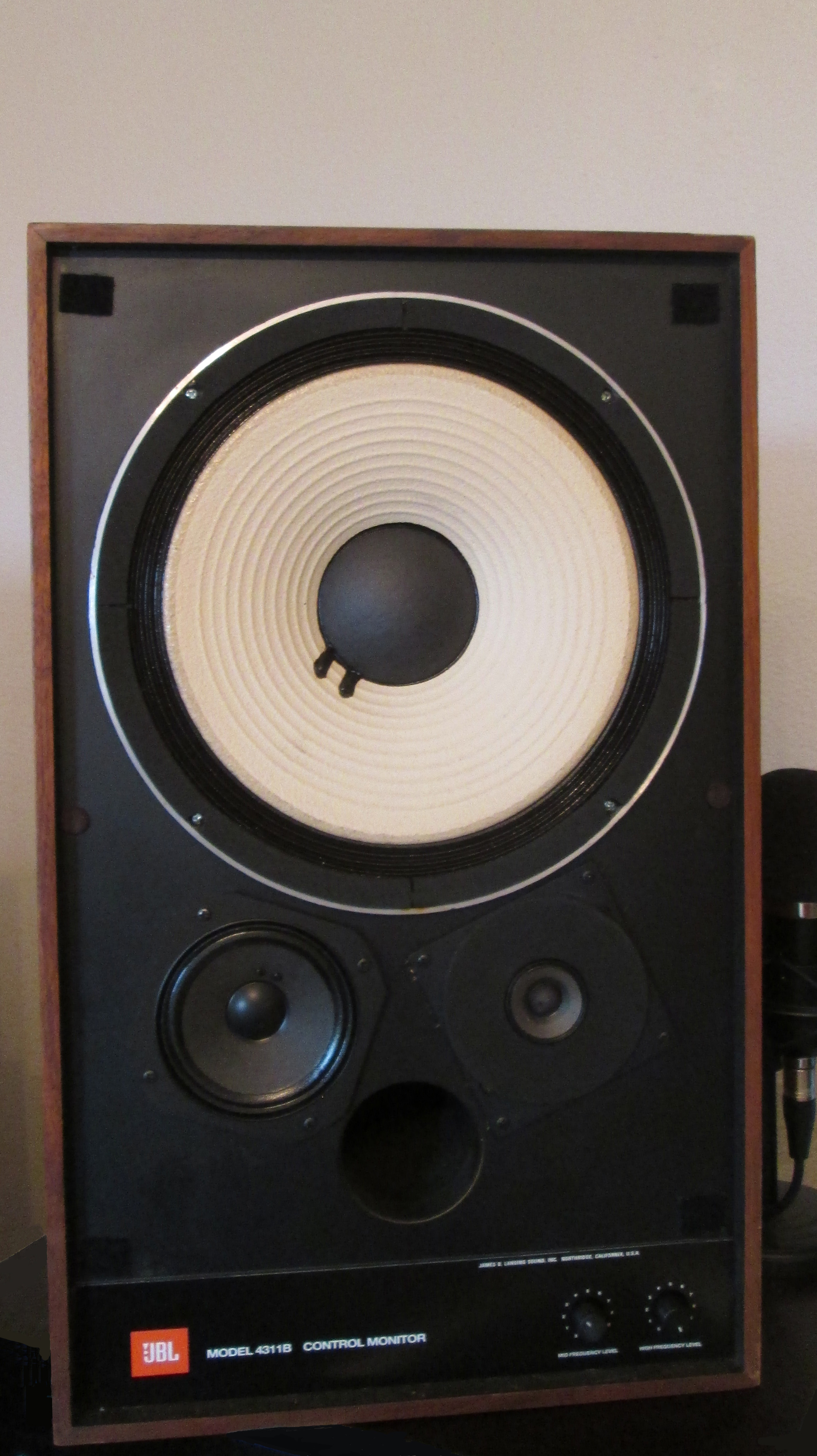 4311b - JBL 4311b - Audiofanzine 4311b - JBL 4311b - Audiofanzine