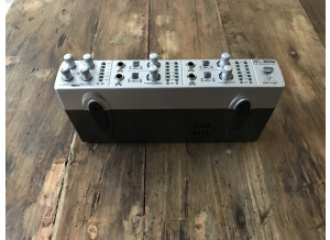 Behringer MINIAMP AMP800 (49859)