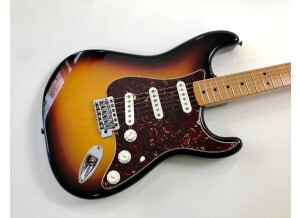 Fender Deluxe Roadhouse Stratocaster [2007-2013] (28593)