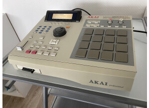 Akai Professional MPC2000XL (54432)
