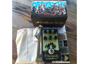 EarthQuaker Devices Afterneath (140)