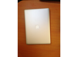 Apple MacBook Pro 13"3 2.66 GHz Intel Core 2 Duo (29517)