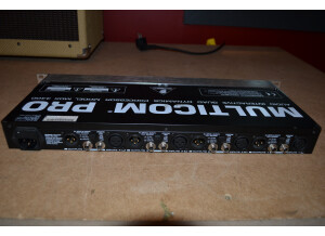 Behringer Multicom Pro MDX4400 (29814)