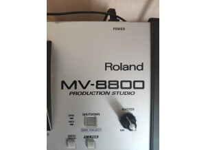 Roland MV-8800 (88914)