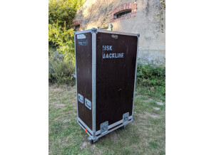 studio-la-boite-a-meuh-flight-case-ampeg-svt810-cote-3