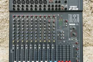 Soundcraft Spirit FX 8