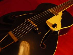 Framus Studio 3000