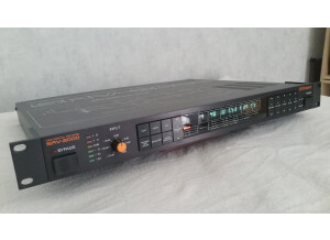 Roland SRV-2000 (59289)
