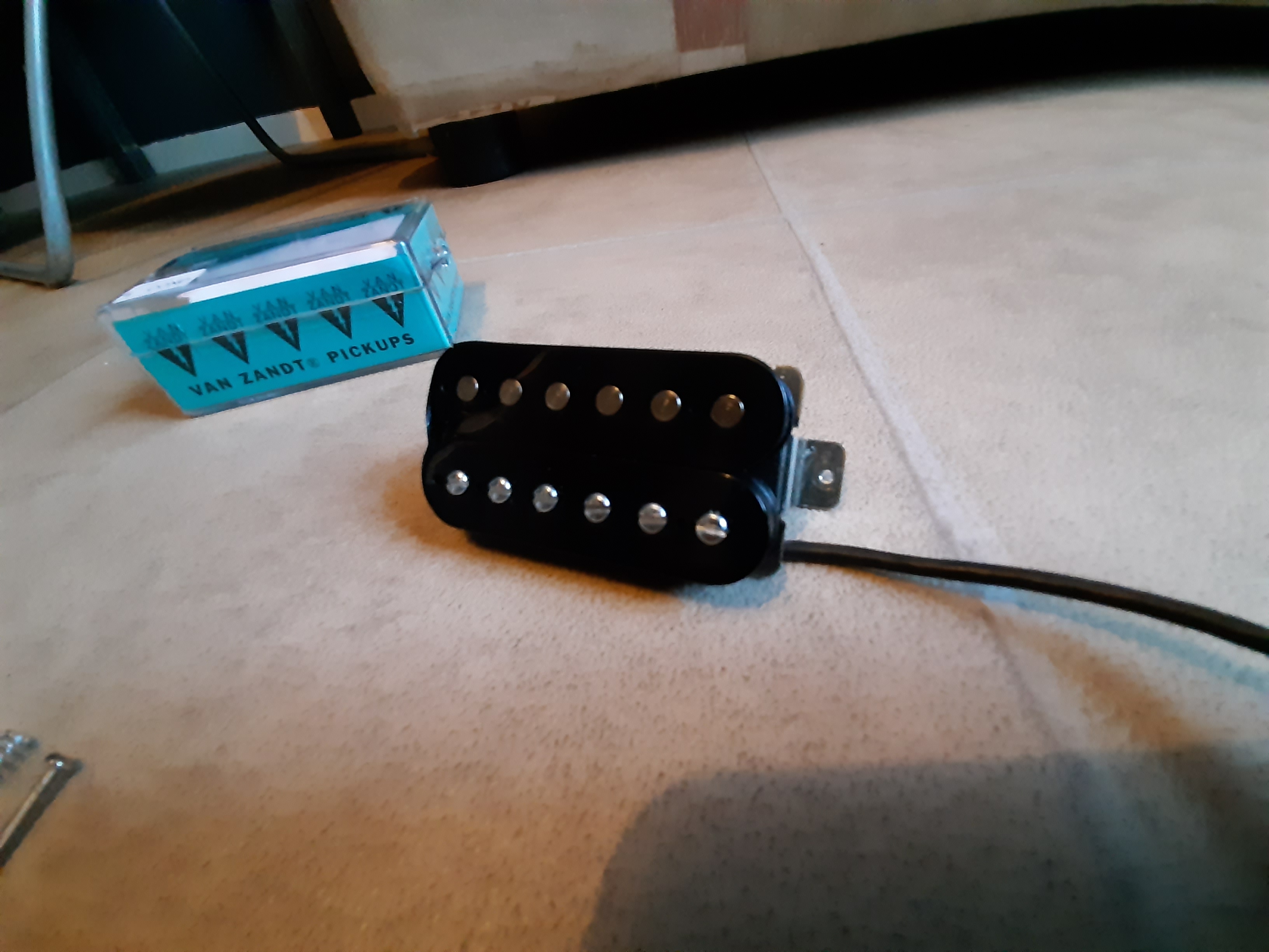 Pictures and images Van Zandt Pickups tru-bucker - Audiofanzine