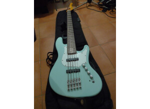 Trace Elliot T Bass (71743)