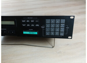 Yamaha TX802 (33994)
