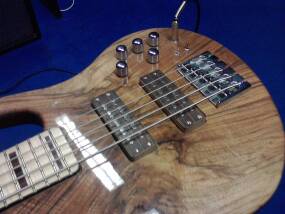 Luthier Combe Baïla 5