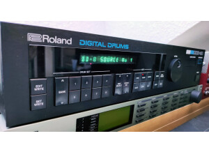 Roland DDR-30 (73819)