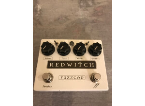 Red Witch Fuzz God II (90756)