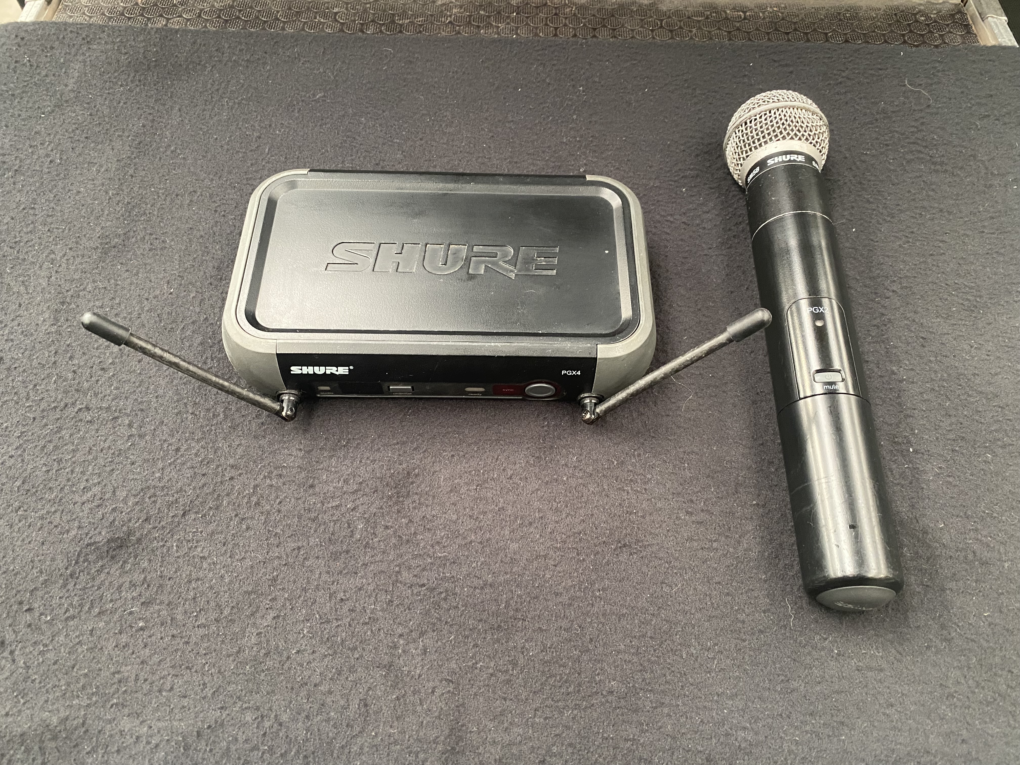 SHURE PGX4 + SM58
