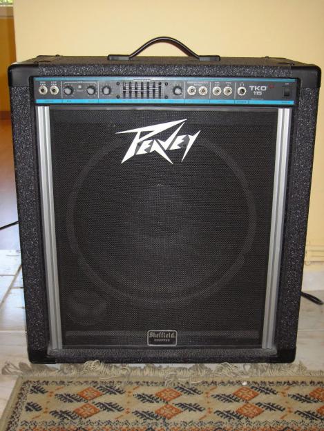 Peavey TKO 115