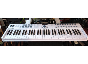 Arturia KeyLab Essential 61 (5374)