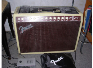 Fender Super-Sonic  22 Combo (82642)