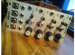 Intellijel Designs Quad VCA (55708)