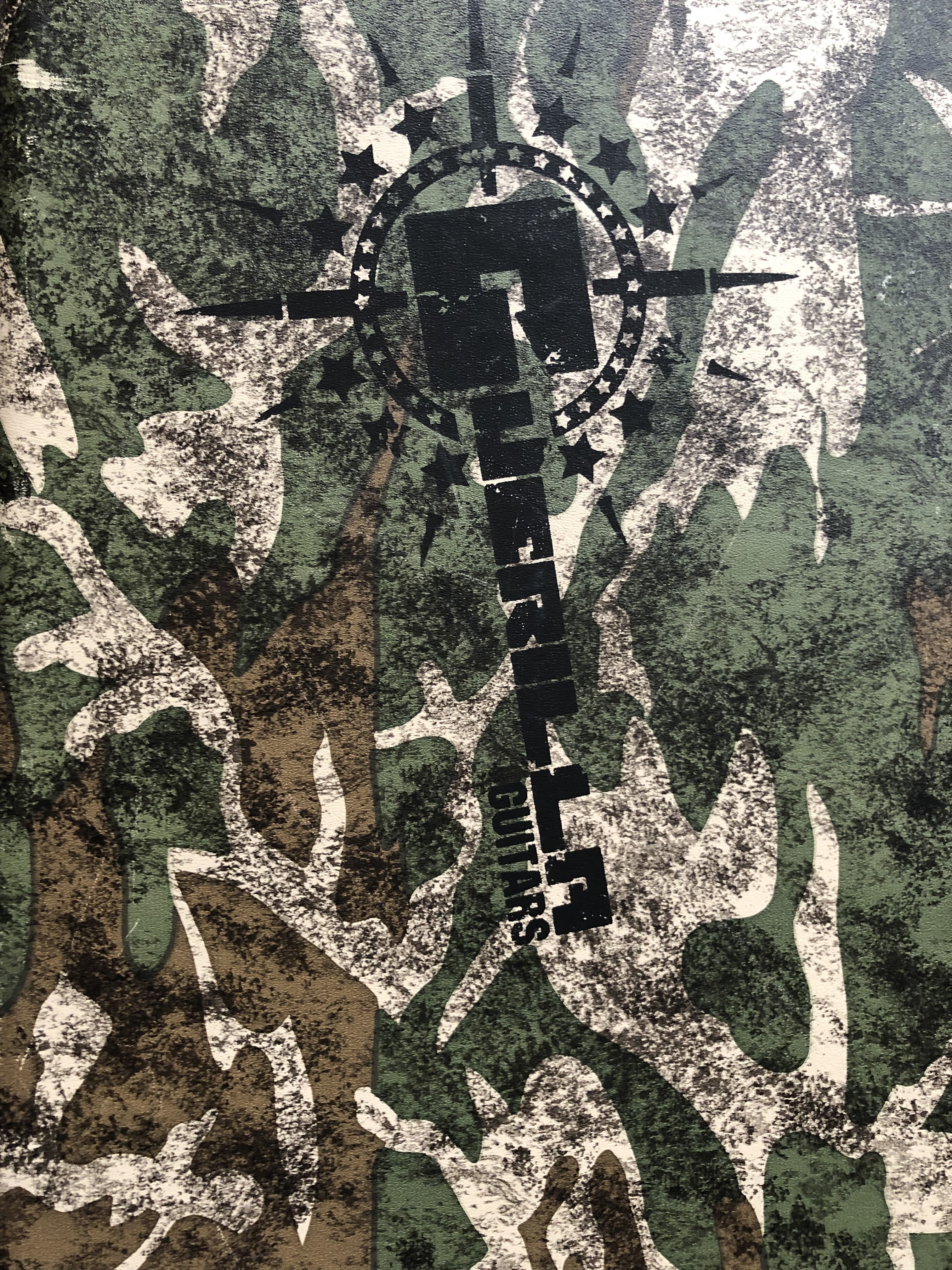 FD1CA52A-2282-4E3F-8E5E-6B0B669E8480