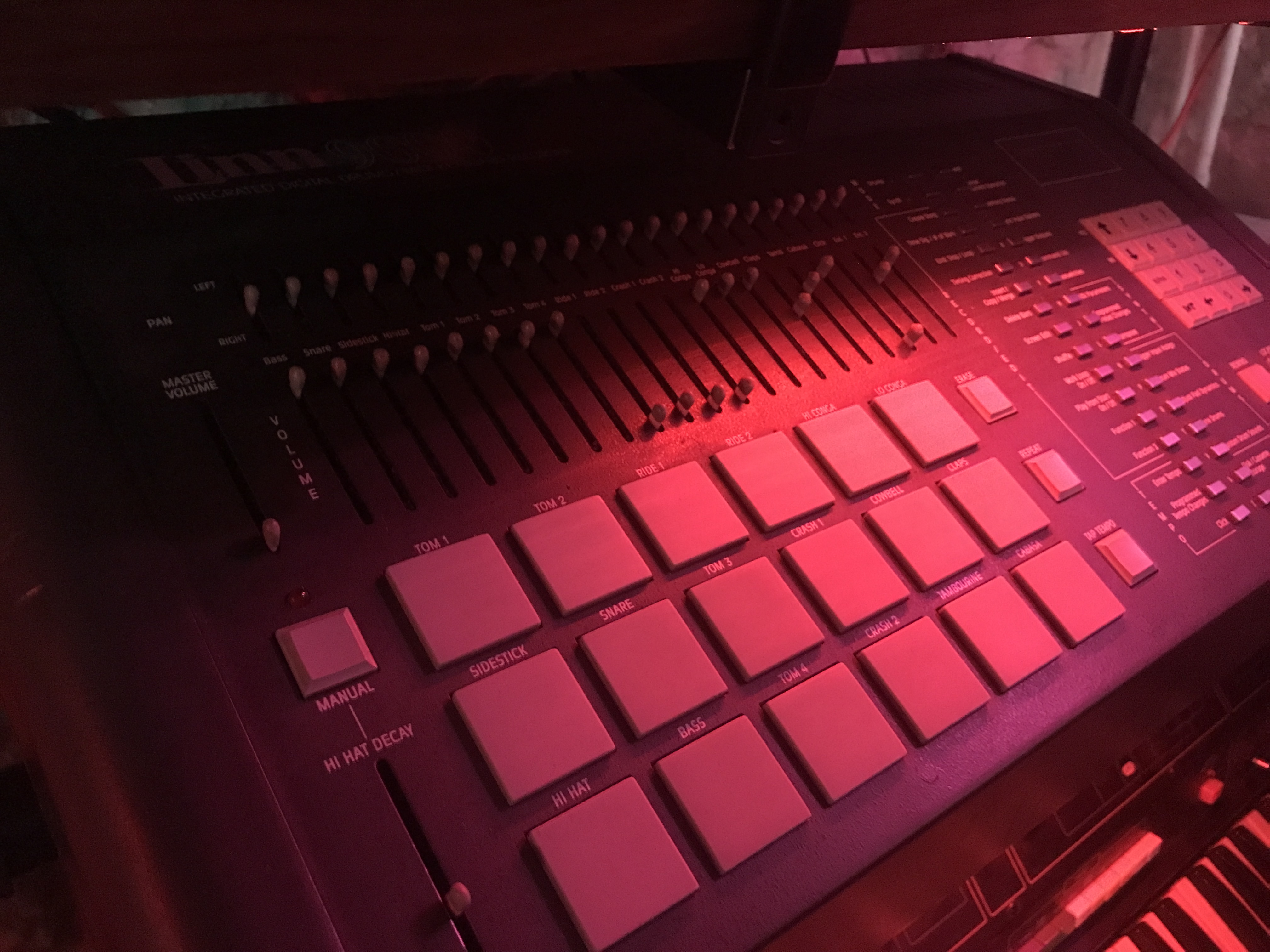 Roger Linn Design Linn 9000