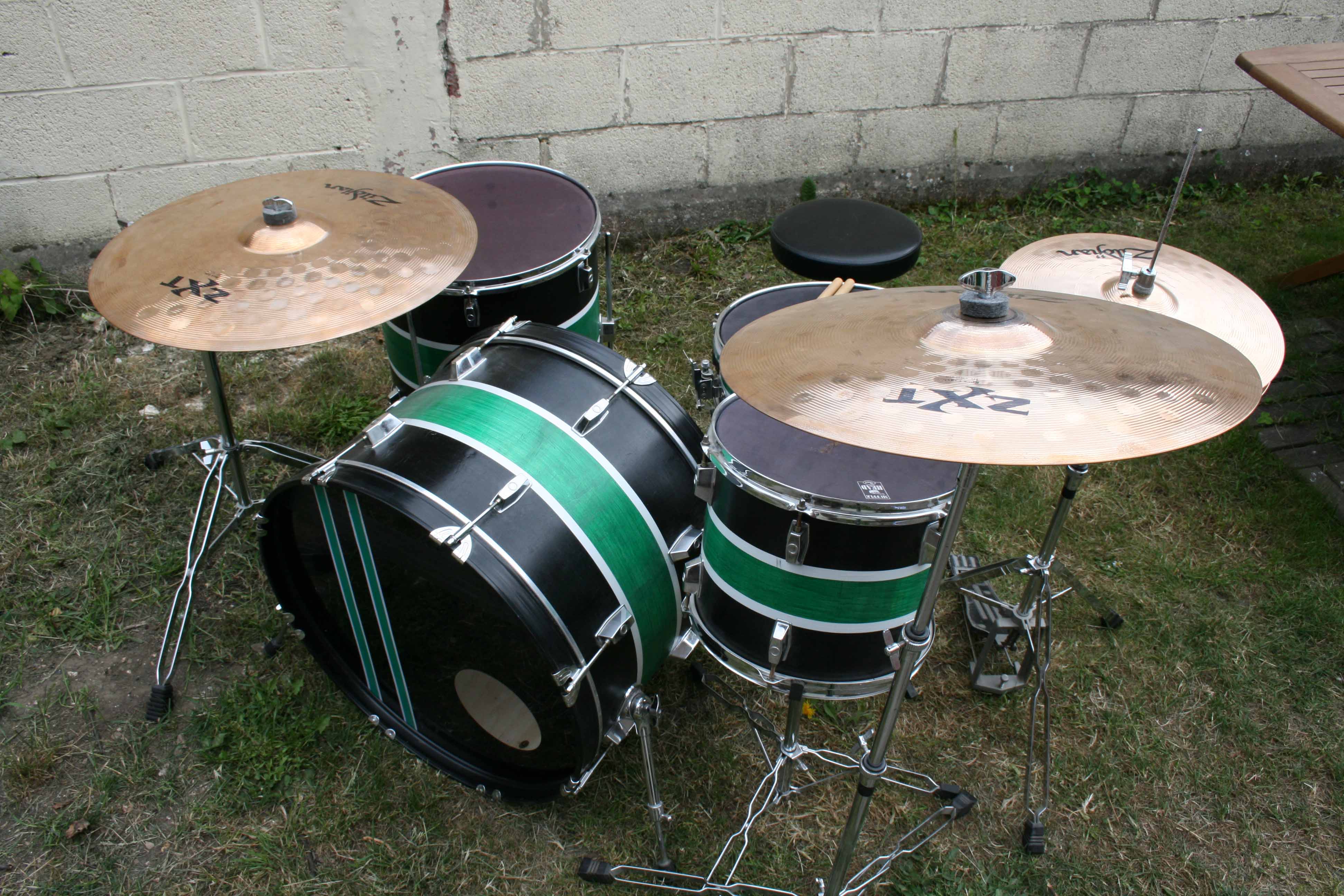Peavey International II Drum Kit