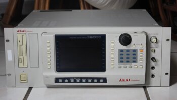 S6000 couv S6000 couv