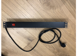 the t.racks Rack Power 8 S French (127)