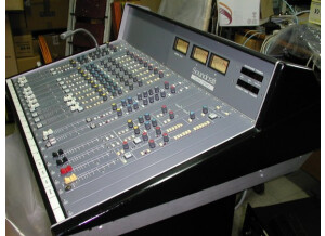 Soundcraft SAC 200