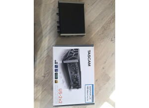 Tascam US-2x2 (55558)