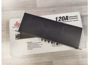 dbx 120A (39910)