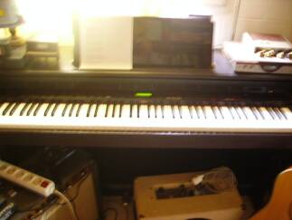 Roland KR 4500